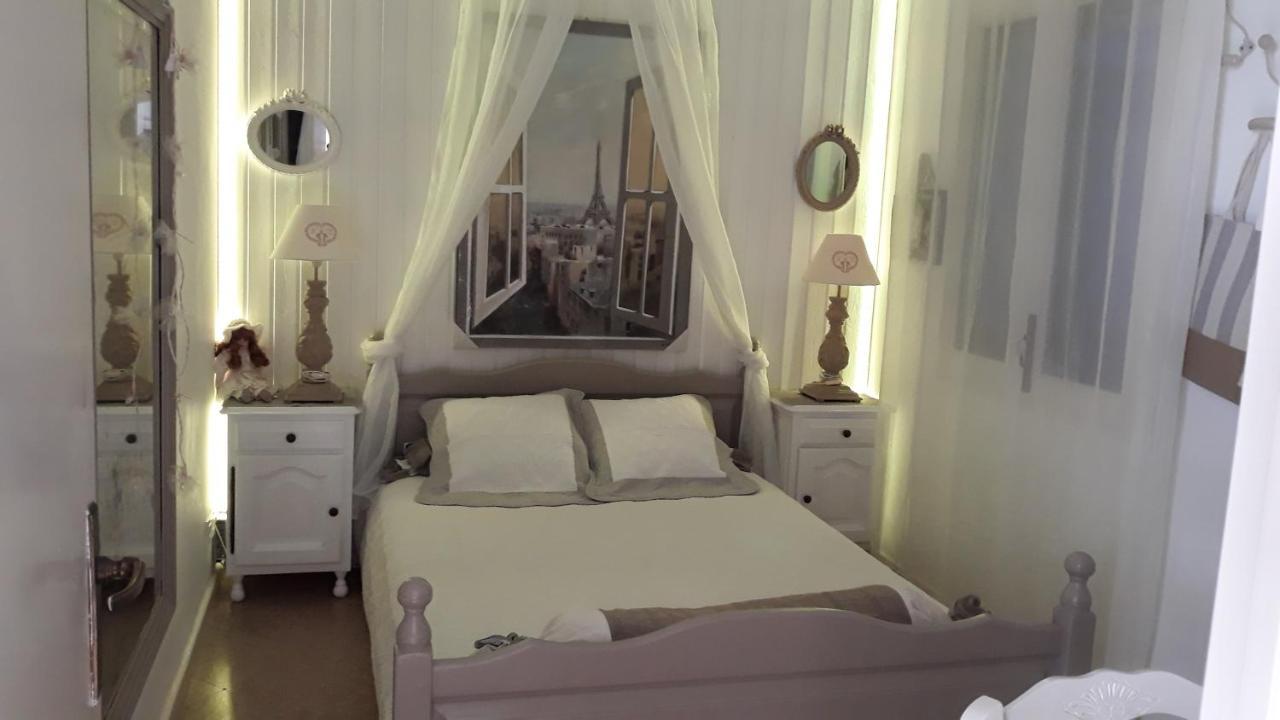 Chambres D'Hotes Chez Catherine A Reus Chambre De Paris Avec Salle De Bains Privee Zewnętrze zdjęcie