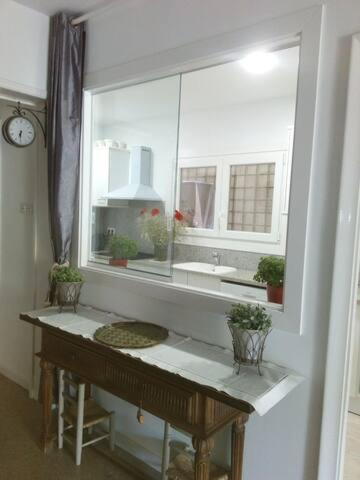 Chambres D'Hotes Chez Catherine A Reus Chambre De Paris Avec Salle De Bains Privee Zewnętrze zdjęcie